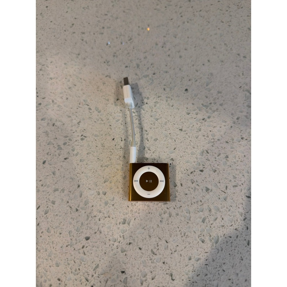 Apple iPod Shuffle 2nd Gen Gold MP3 Player‎ A1204 Tested Working - Picture 4 of 4